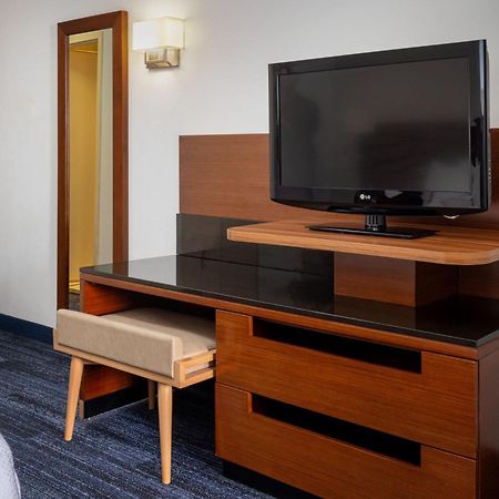 Fairfield Inn & Suites By Marriott Smithfield Esterno foto