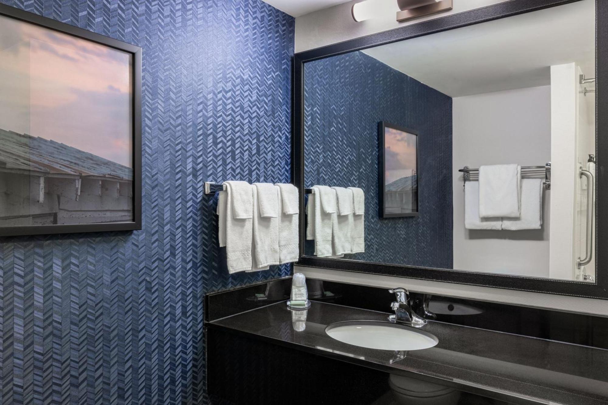 Fairfield Inn & Suites By Marriott Smithfield Esterno foto