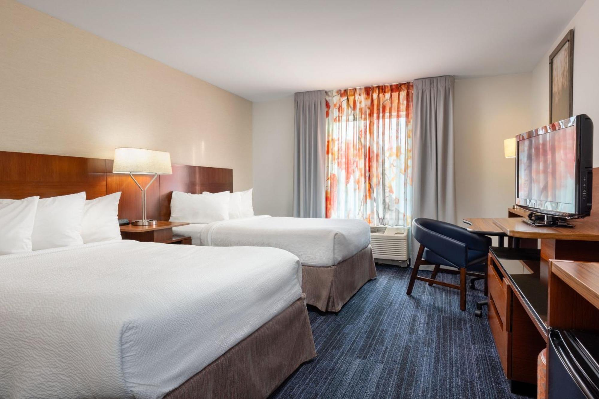 Fairfield Inn & Suites By Marriott Smithfield Esterno foto